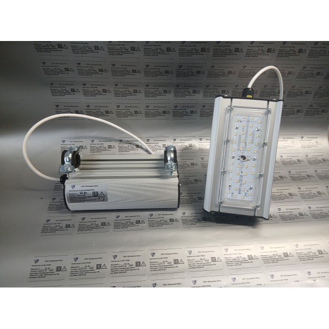 Прожектор светодиодный для спецтехники (Передвижные краны, трактора, экскаваторы, башенные краны) 20 - 500 Вт